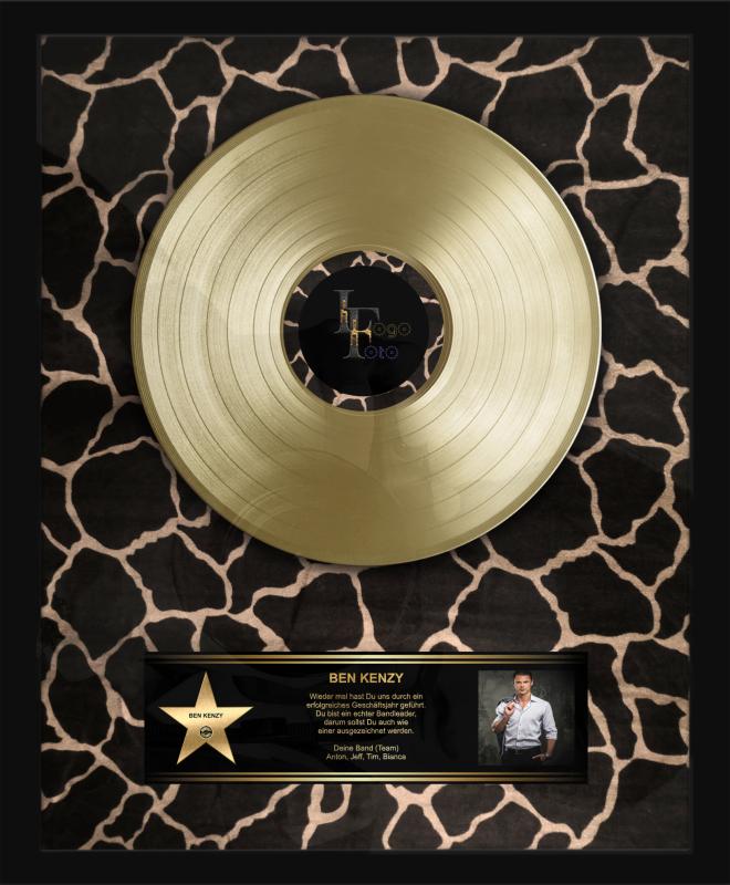 Goldene Schallplatte ♫ Giraffe-Samt Style personalisiert
